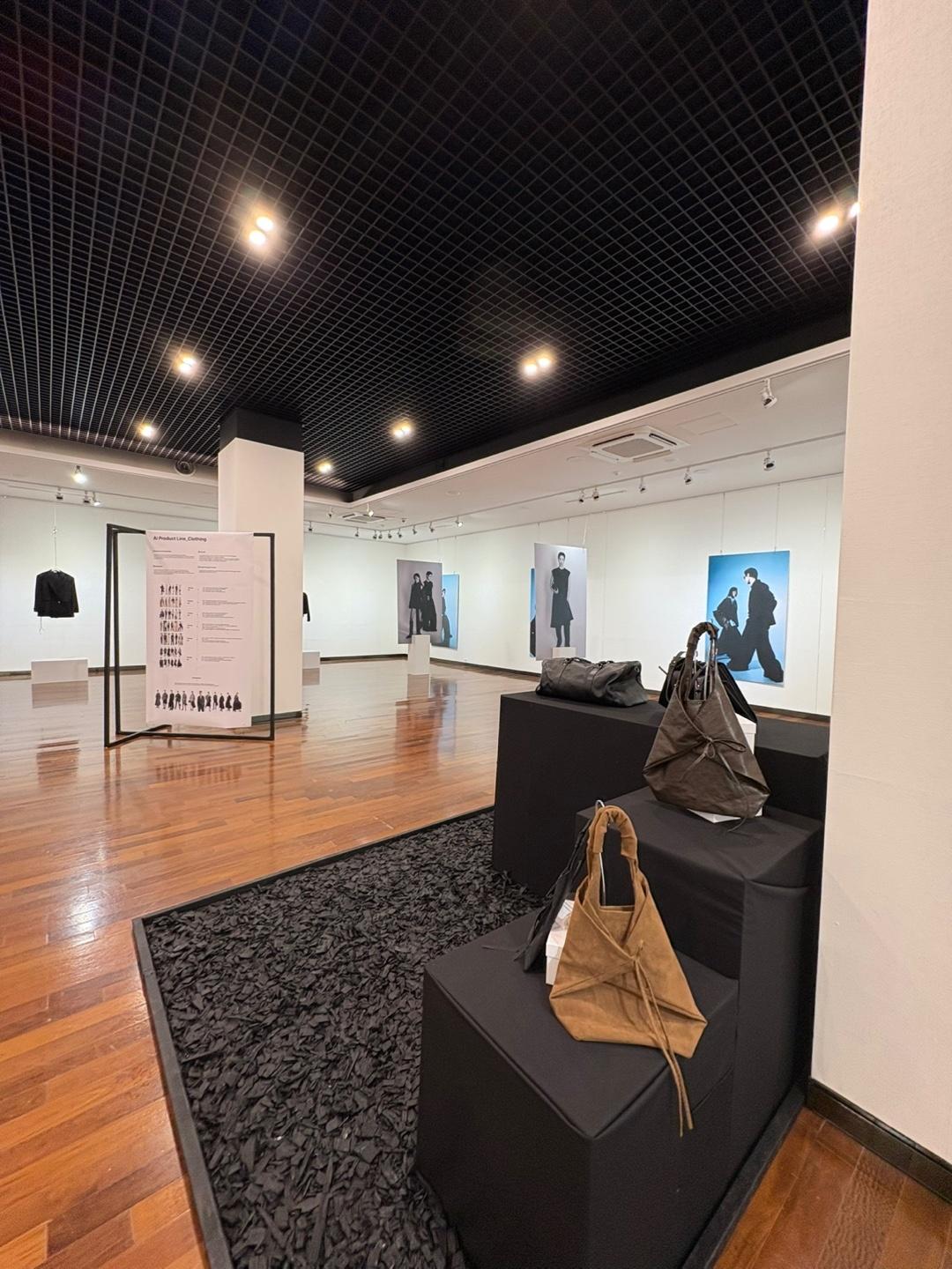 아덜리전시 작품4.jpg 첨부 이미지